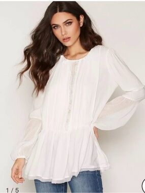 Free People Soul Serine Ivory Prairie Peasant Blouse with Lace Trim